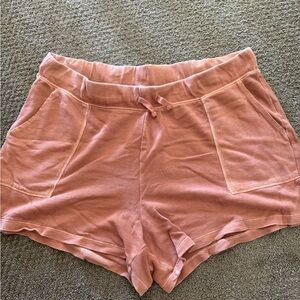 Old Navy Women’s Shorts Vintage wash Orange/Rust